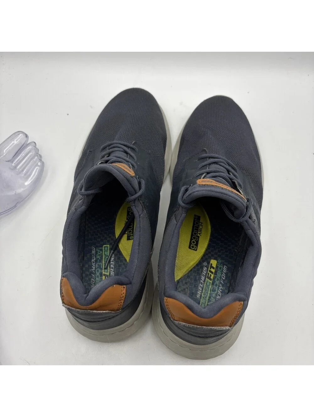 Skechers men air